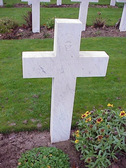 [F/O RW Kostiuk Grave Marker]