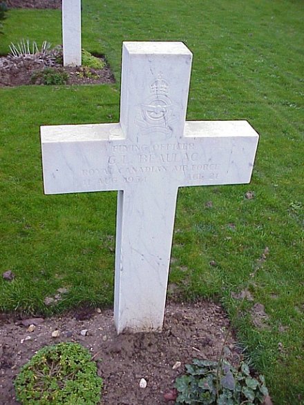 [F/O GL Beaulac Grave Marker]